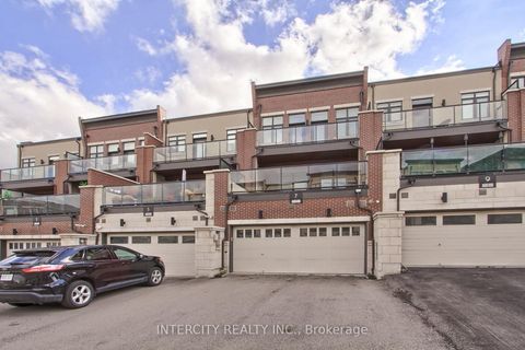 Photo 46 at 7 Adaskin Avenue, Patterson, Vaughan