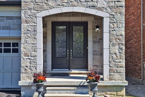 Photo 1 at 36 Strawbridge Farm Drive, Aurora Grove, Aurora