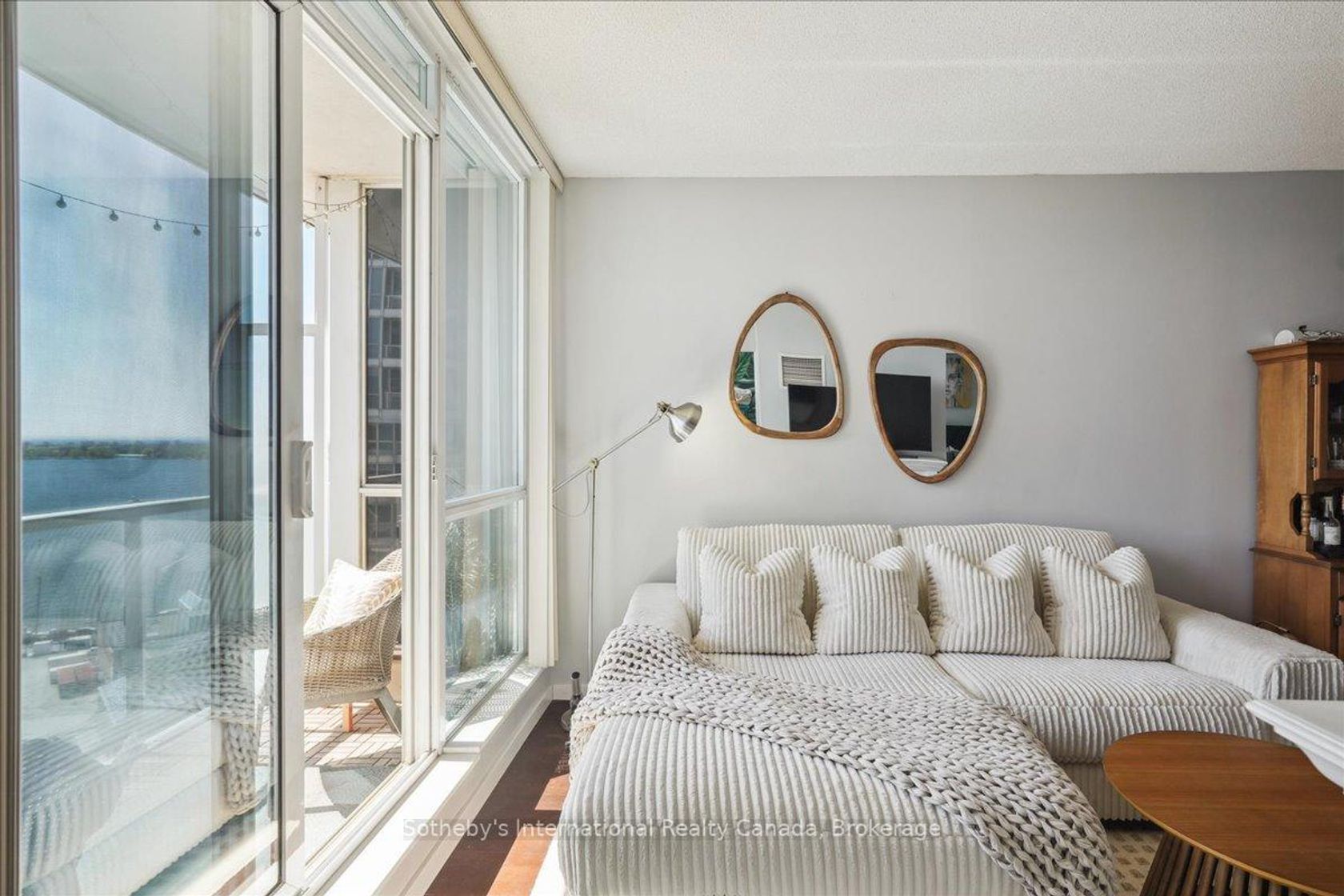 Photo 16 at 1804 - 218 Queens Quay W, Waterfront Communities C1, Toronto