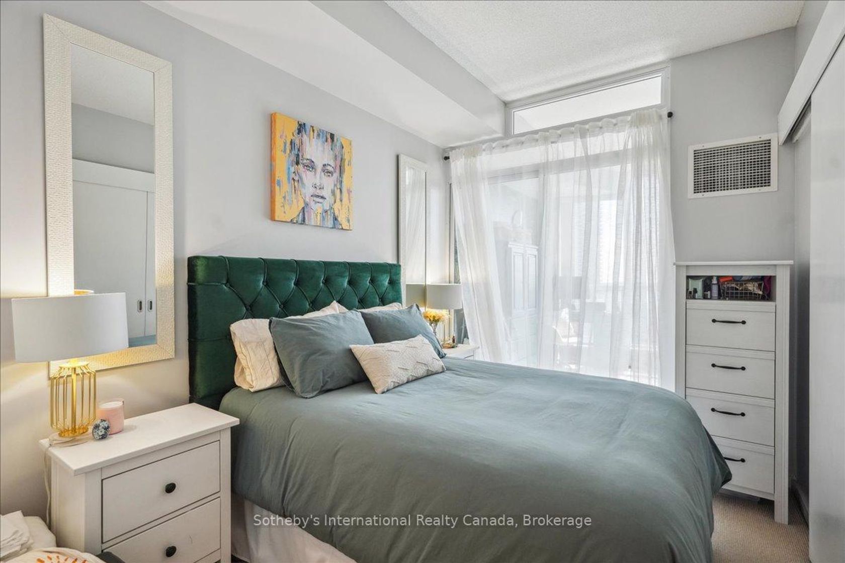 Photo 20 at 1804 - 218 Queens Quay W, Waterfront Communities C1, Toronto Photo 20 at 1804 - 218 Queens Quay W, Waterfront Communities C1, Toronto