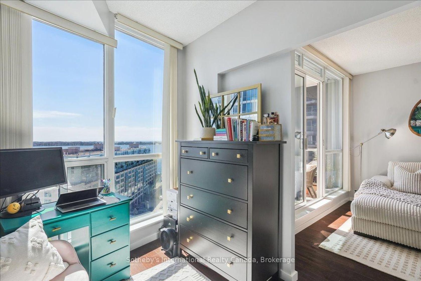 Photo 27 at 1804 - 218 Queens Quay W, Waterfront Communities C1, Toronto