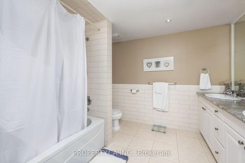 Photo 24 at 109 Lisa Crescent, Yorkhill, Vaughan