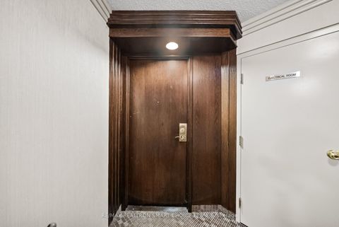 Photo 5 at 1211 - 28 Hollywood Avenue, Willowdale East, Toronto