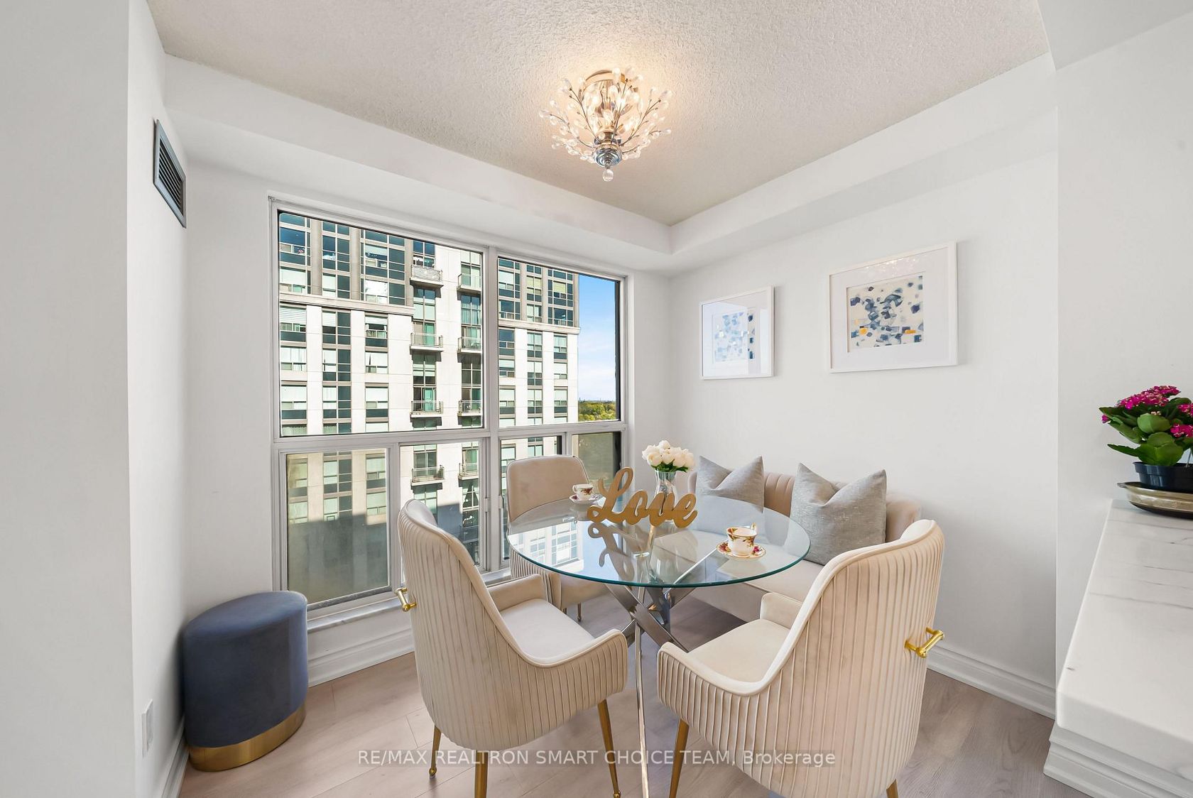 Photo 12 at 1211 - 28 Hollywood Avenue, Willowdale East, Toronto Photo 12 at 1211 - 28 Hollywood Avenue, Willowdale East, Toronto