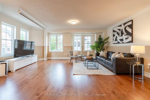 Photo 21 at 38 Archibald Mews, Bendale, Toronto