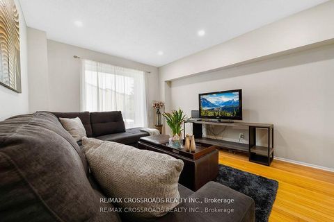Photo 3 at 299 - 55 Collinsgrove Road, West Hill, Toronto