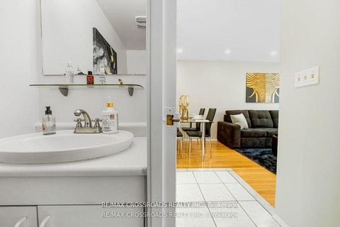 Photo 11 at 299 - 55 Collinsgrove Road, West Hill, Toronto