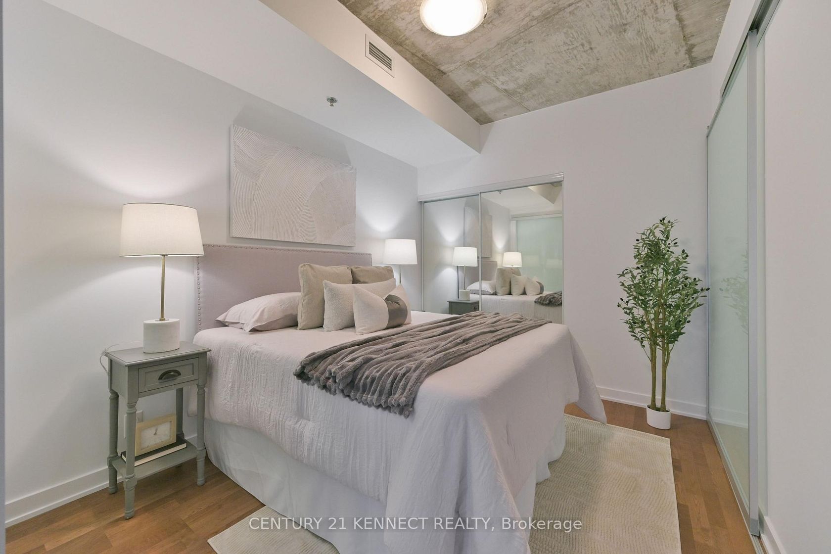 Photo 19 at 607 - 15 Beverley Street, Chinatown, Toronto Photo 19 at 607 - 15 Beverley Street, Chinatown, Toronto