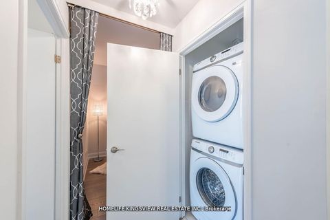 Photo 26 at 808 - 2910 Highway 7, Concord, Vaughan