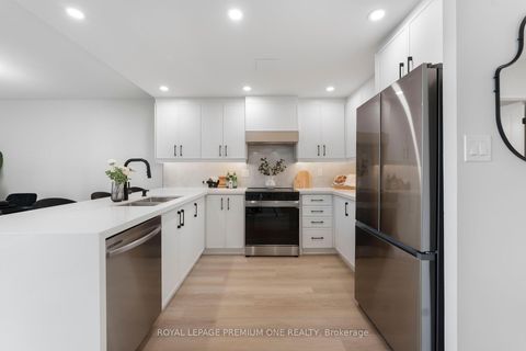 Photo 5 at 608 - 60 Southport Street, Swansea, Toronto