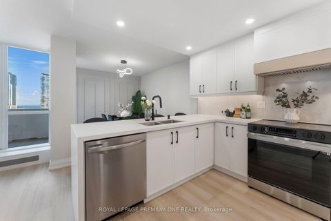 Photo 7 at 608 - 60 Southport Street, Swansea, Toronto