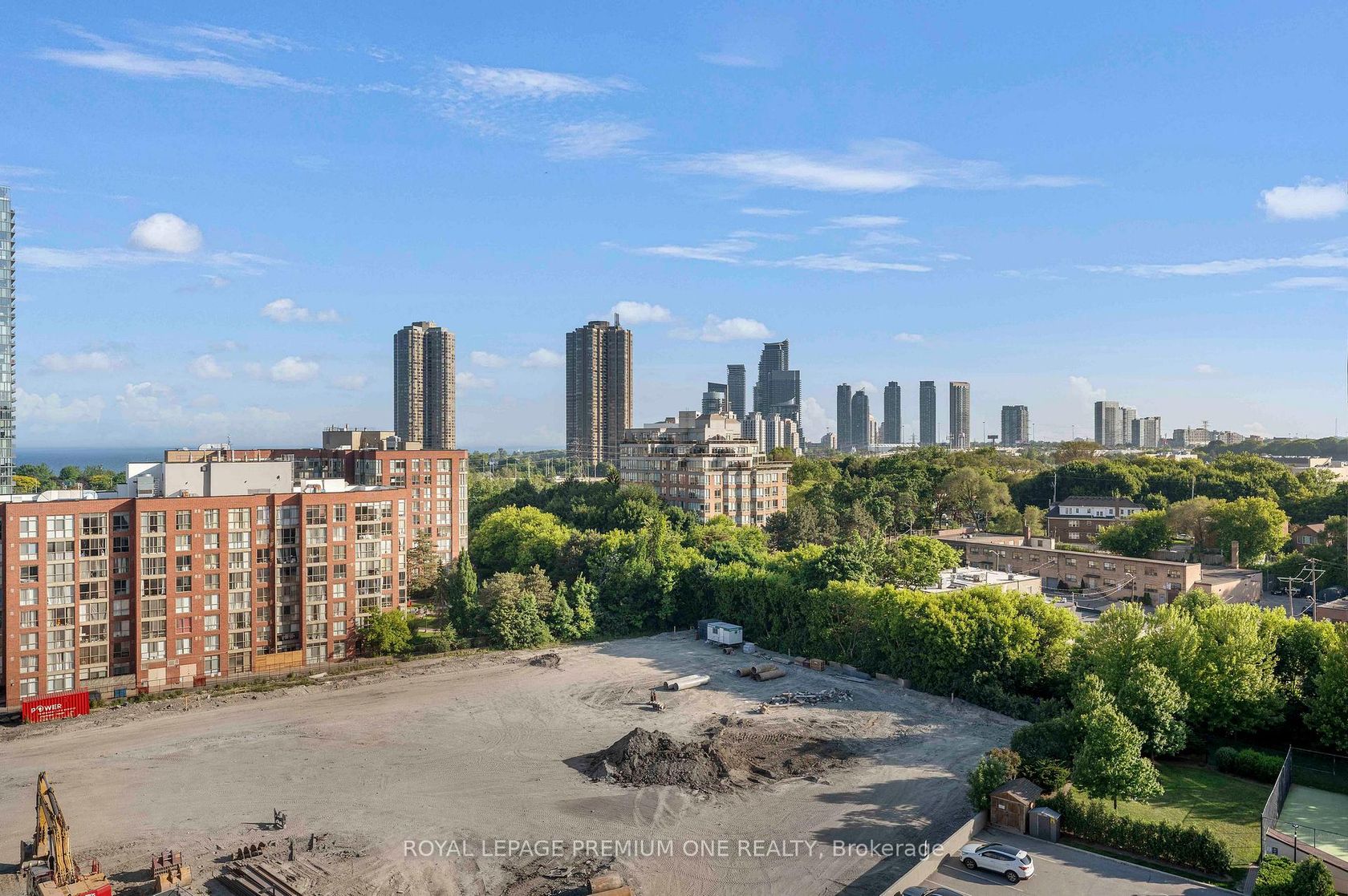 Photo 27 at 608 - 60 Southport Street, Swansea, Toronto Photo 27 at 608 - 60 Southport Street, Swansea, Toronto