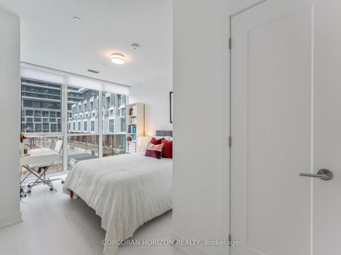 Photo 29 at 221 - 30 Inn On The Park Drive, Don Mills, Toronto