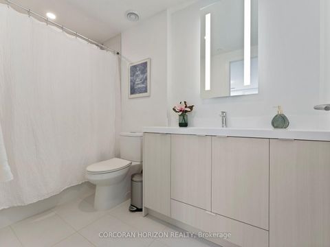 Photo 35 at 221 - 30 Inn On The Park Drive, Don Mills, Toronto