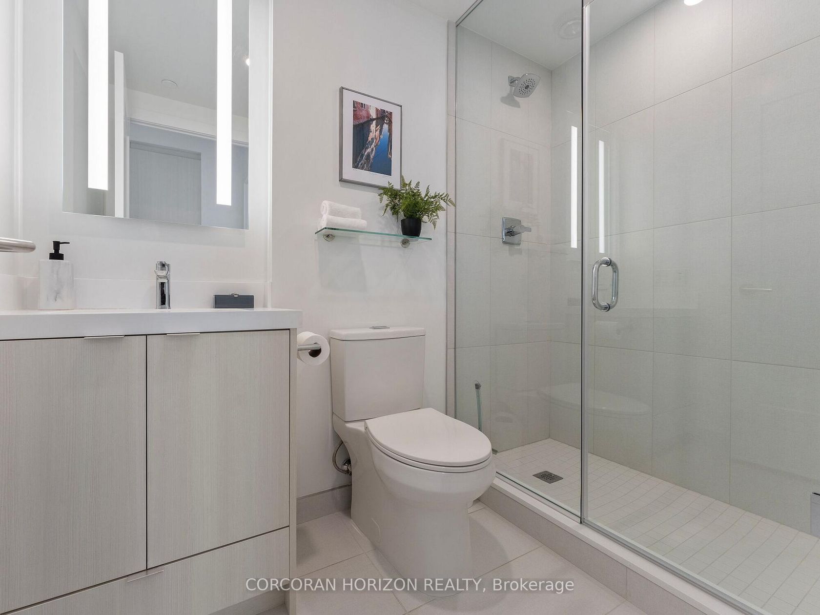 Photo 37 at 221 - 30 Inn On The Park Drive, Don Mills, Toronto Photo 37 at 221 - 30 Inn On The Park Drive, Don Mills, Toronto