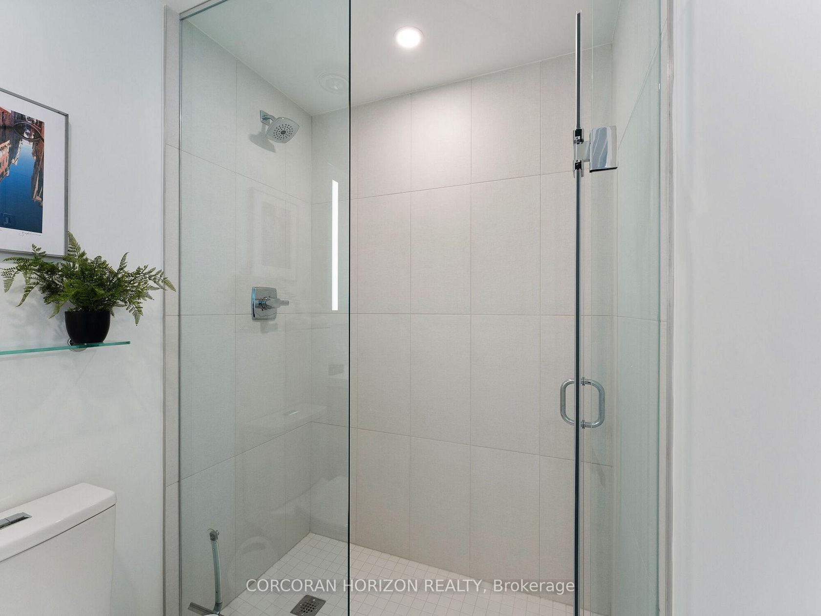 Photo 38 at 221 - 30 Inn On The Park Drive, Don Mills, Toronto Photo 38 at 221 - 30 Inn On The Park Drive, Don Mills, Toronto