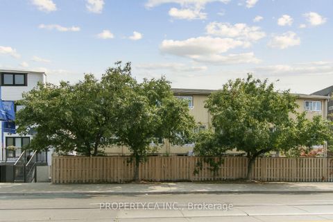 Photo 19 at 29 - 1209 Queen Street E, South Riverdale, Toronto