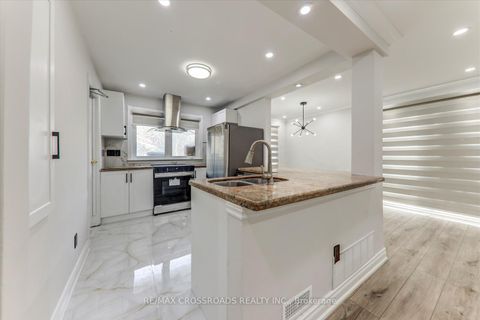 Photo 11 at 2 Tangmere Road, Don Mills, Toronto