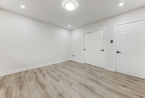 Photo 16 at 2 Tangmere Road, Don Mills, Toronto