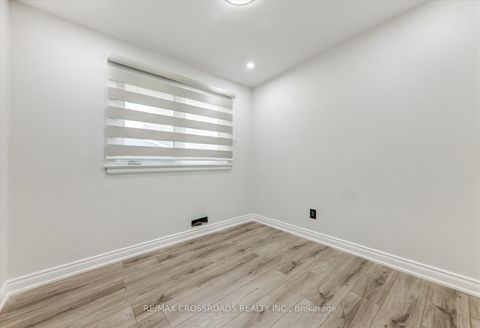 Photo 19 at 2 Tangmere Road, Don Mills, Toronto
