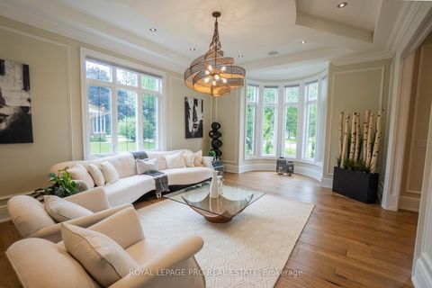 Photo 12 at 12 Hollywood Crescent, Nobleton, King