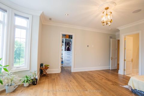 Photo 32 at 12 Hollywood Crescent, Nobleton, King