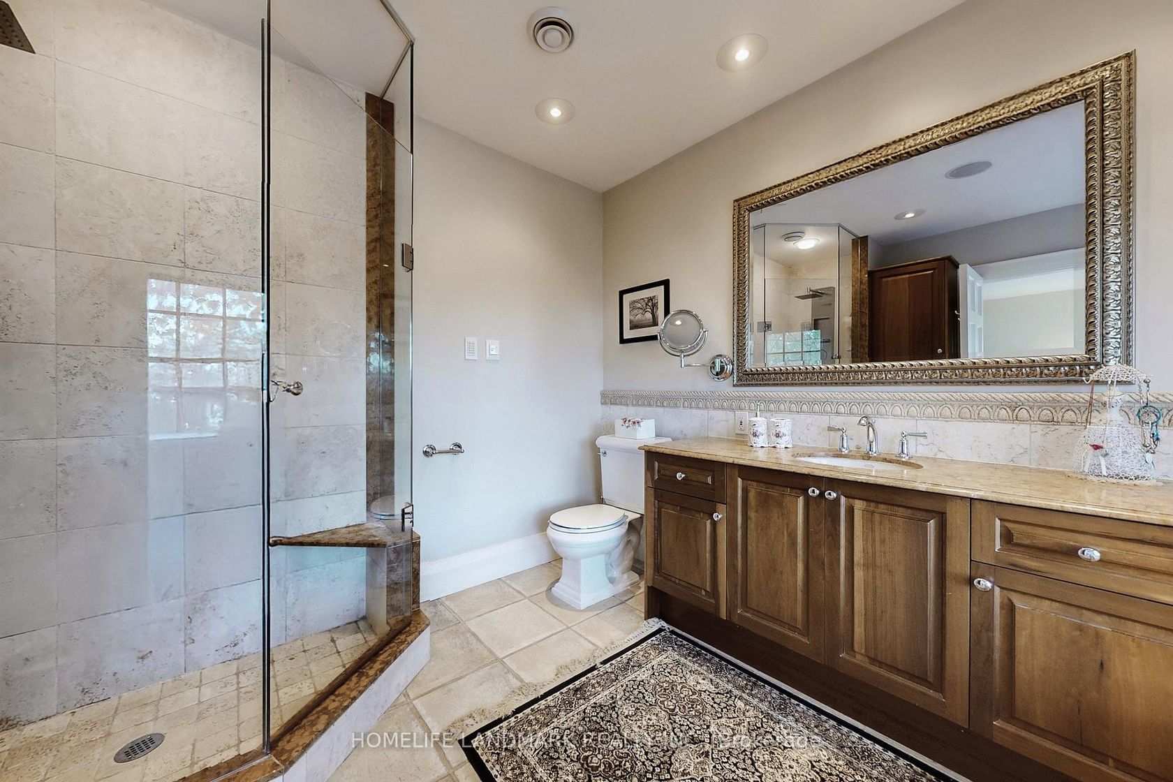 Photo 19 at 8 Killarney Road, Forest Hill South, Toronto