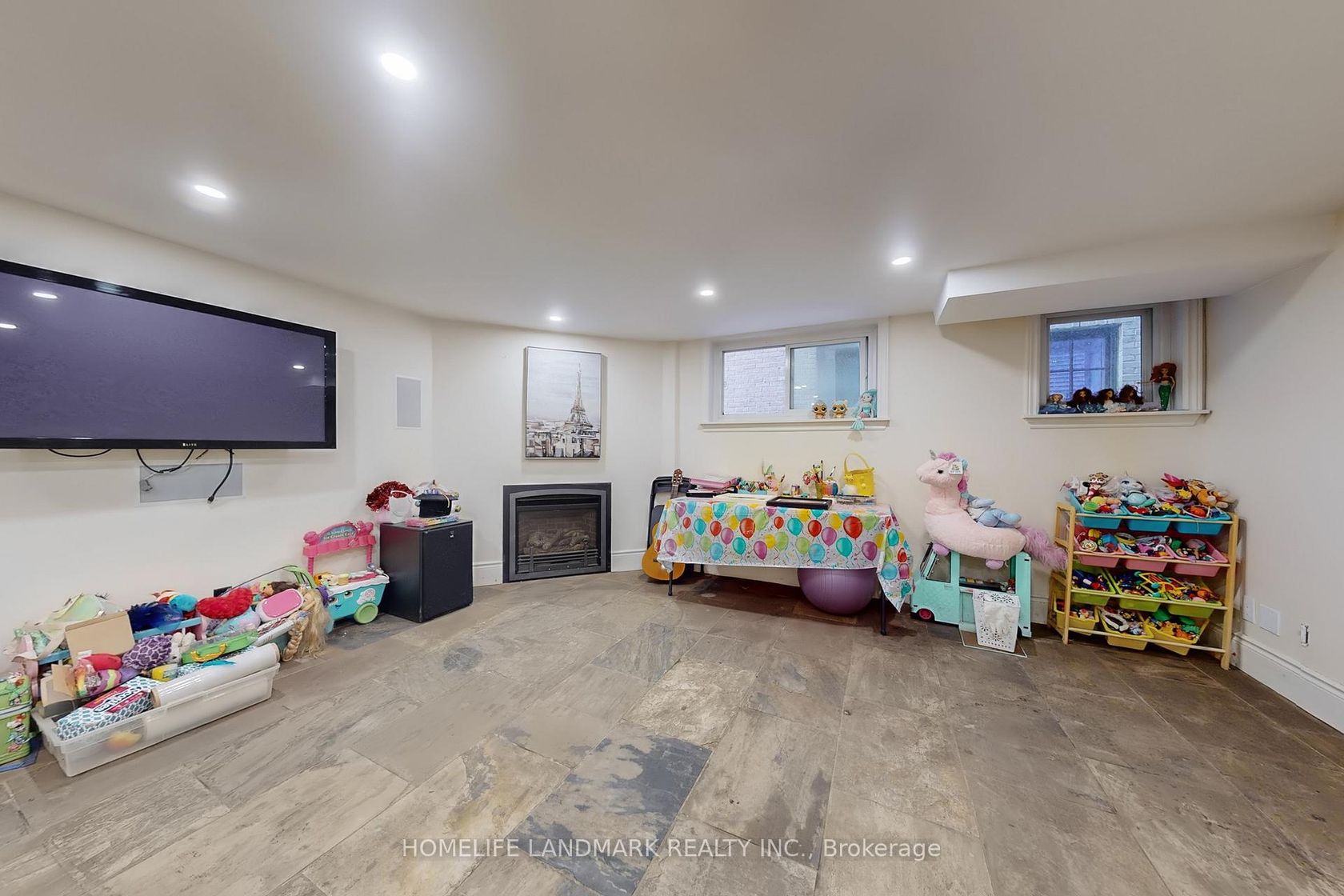 Photo 36 at 8 Killarney Road, Forest Hill South, Toronto