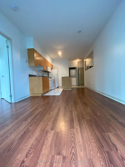 Photo 8 at 101 - 10 Navy Wharf Court, Waterfront Communities C1, Toronto