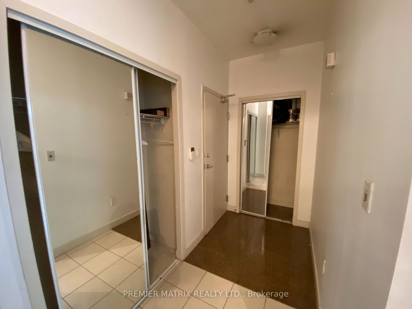 Photo 1 at 101 - 10 Navy Wharf Court, Waterfront Communities C1, Toronto Photo 1 at 101 - 10 Navy Wharf Court, Waterfront Communities C1, Toronto