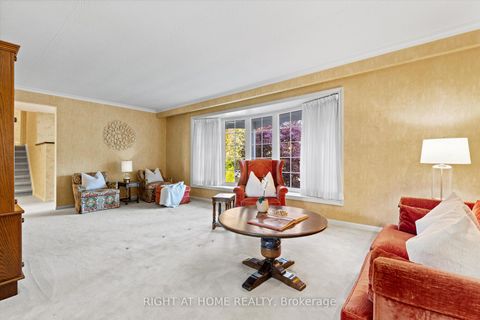 Photo 10 at 266 Newton Drive, Newtonbrook East, Toronto