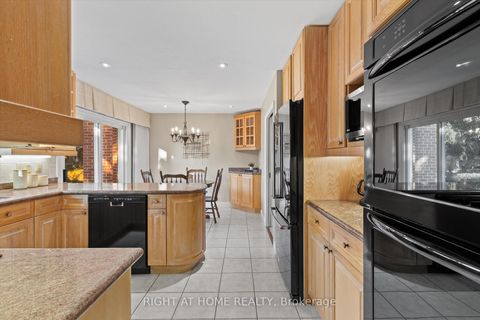 Photo 21 at 266 Newton Drive, Newtonbrook East, Toronto Photo 21 at 266 Newton Drive, Newtonbrook East, Toronto