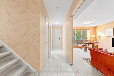 Photo 33 at 266 Newton Drive, Newtonbrook East, Toronto