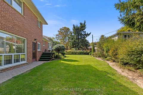 Photo 43 at 266 Newton Drive, Newtonbrook East, Toronto