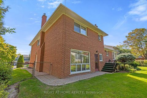 Photo 45 at 266 Newton Drive, Newtonbrook East, Toronto