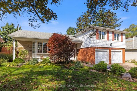 Photo 49 at 266 Newton Drive, Newtonbrook East, Toronto