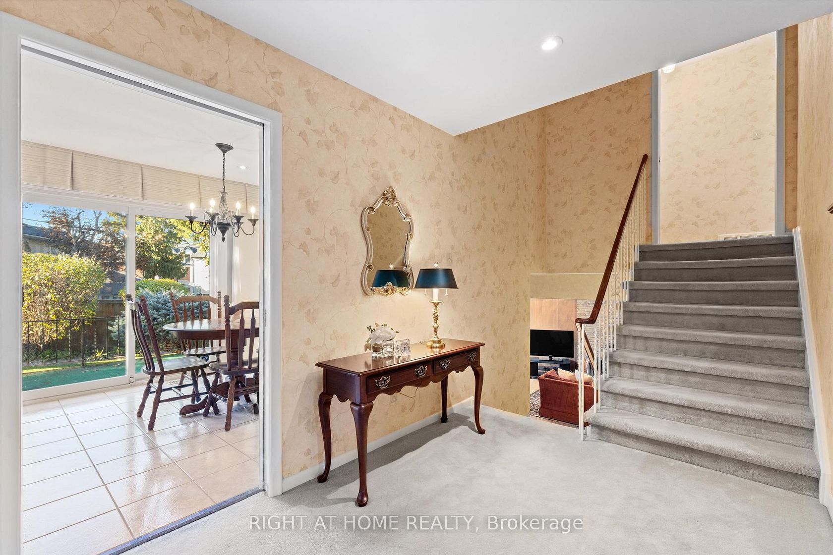 Photo 6 at 266 Newton Drive, Newtonbrook East, Toronto Photo 6 at 266 Newton Drive, Newtonbrook East, Toronto