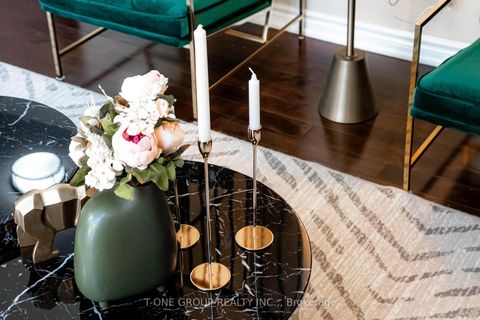 Photo 9 at 79 Scenic Mill Way, Windfields, Toronto