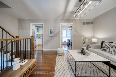 Photo 21 at 79 Scenic Mill Way, Windfields, Toronto