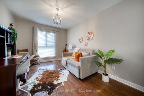 Photo 29 at 79 Scenic Mill Way, Windfields, Toronto