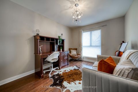 Photo 30 at 79 Scenic Mill Way, Windfields, Toronto