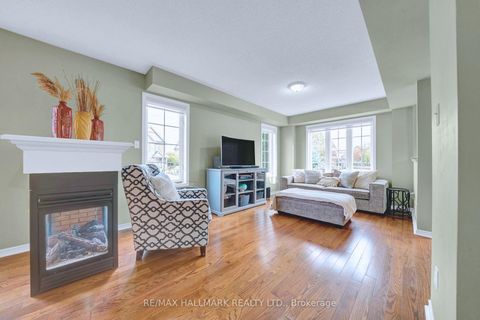 Photo 9 at 35 Westover Drive, Bowmanville, Clarington