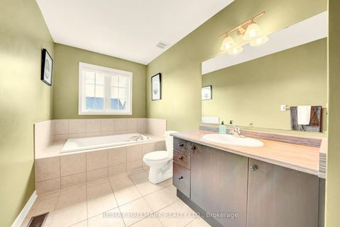 Photo 15 at 35 Westover Drive, Bowmanville, Clarington