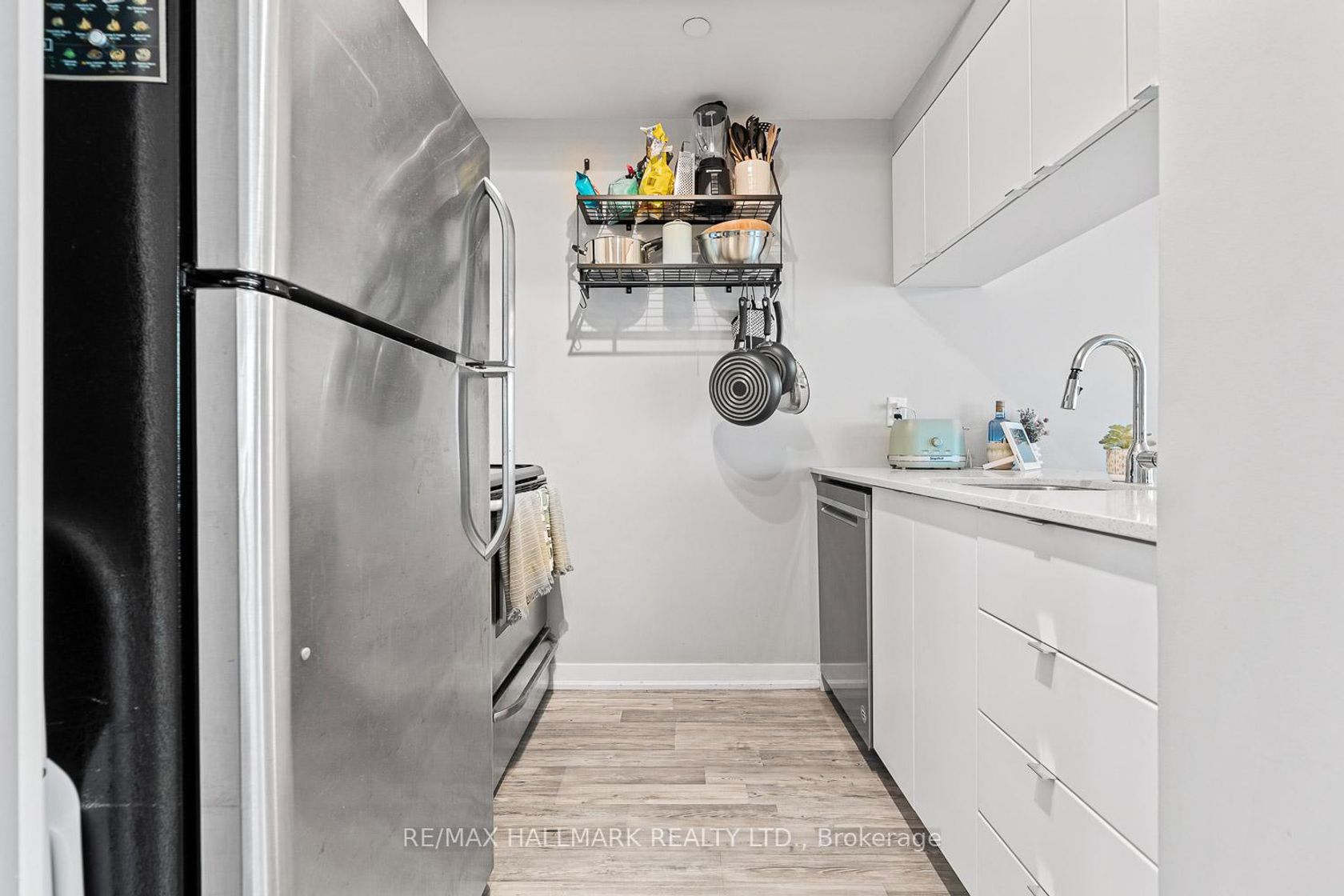 Photo 4 at 709 - 69 Lynn Williams Street, Niagara, Toronto Photo 4 at 709 - 69 Lynn Williams Street, Niagara, Toronto