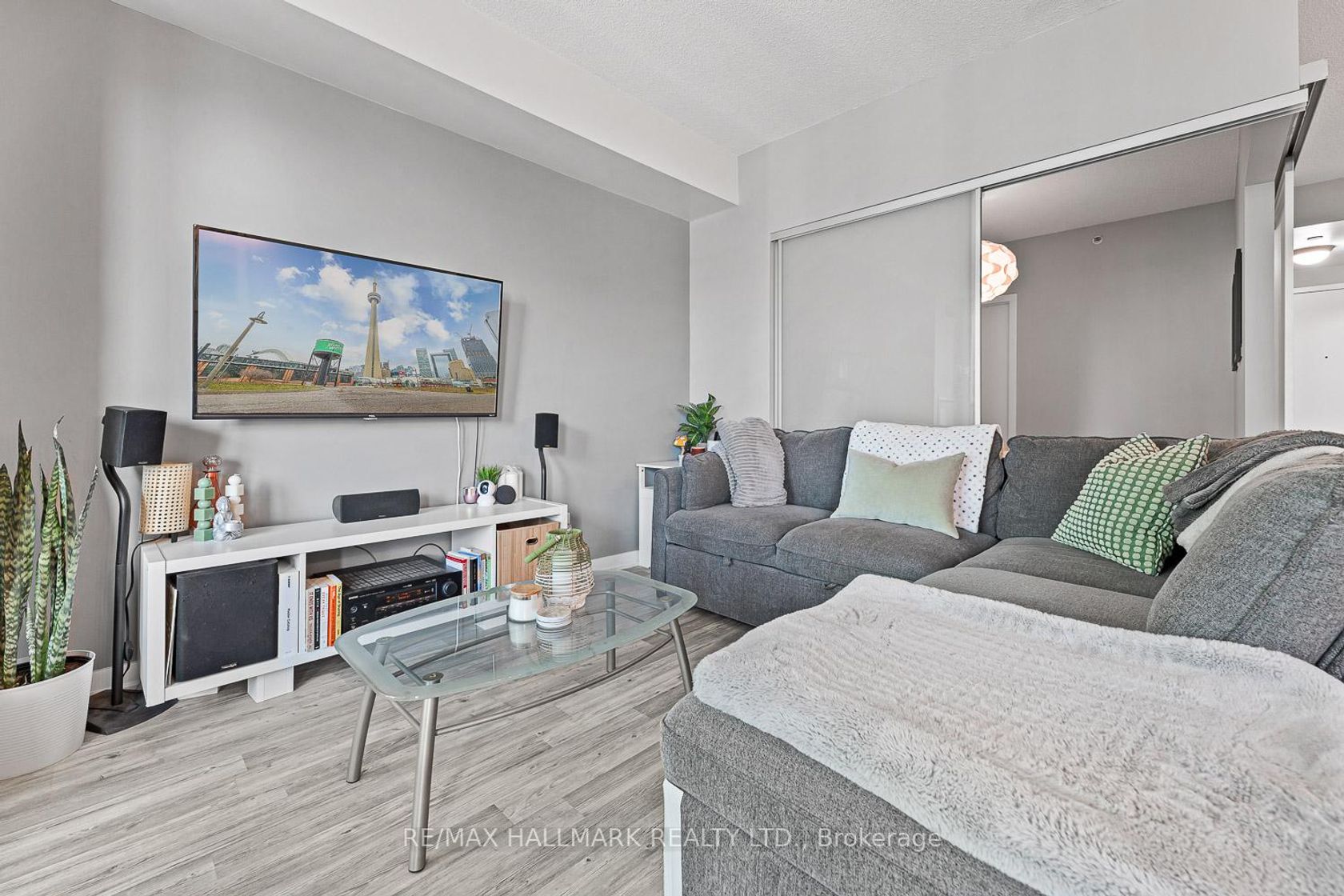 Photo 11 at 709 - 69 Lynn Williams Street, Niagara, Toronto Photo 11 at 709 - 69 Lynn Williams Street, Niagara, Toronto