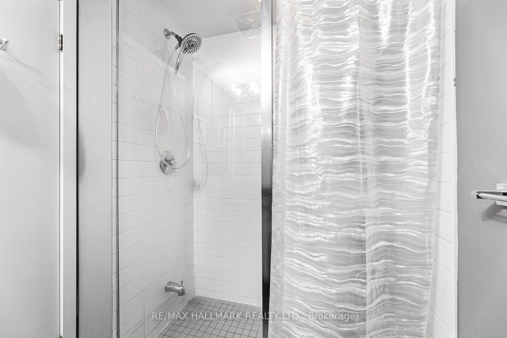 Photo 16 at 709 - 69 Lynn Williams Street, Niagara, Toronto Photo 16 at 709 - 69 Lynn Williams Street, Niagara, Toronto