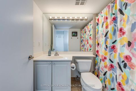 Photo 11 at 709 - 219 Fort York Boulevard, Niagara, Toronto