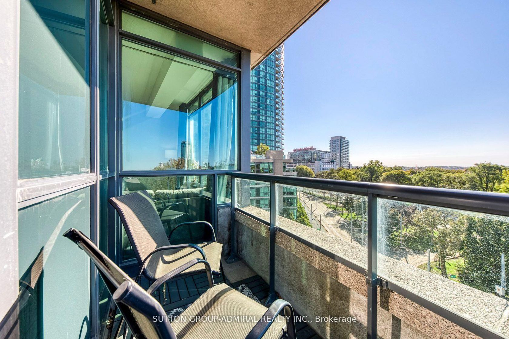 Photo 17 at 709 - 219 Fort York Boulevard, Niagara, Toronto Photo 17 at 709 - 219 Fort York Boulevard, Niagara, Toronto