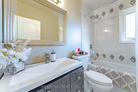 Photo 31 at 42 Grangemill Crescent, Don Mills, Toronto