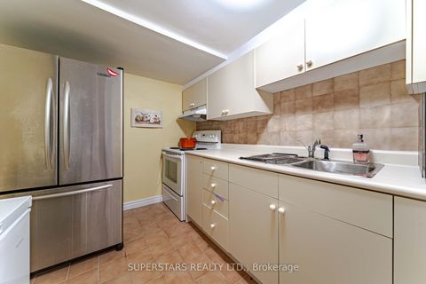 Photo 39 at 42 Grangemill Crescent, Don Mills, Toronto